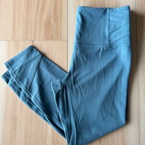 Athleta Elation Pirouette 7/8 Tight size MP